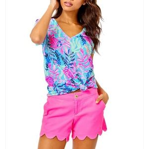 Lilly Pulitzer Size 12 Buttercup 5” Stretch Short in “Pink Isle”